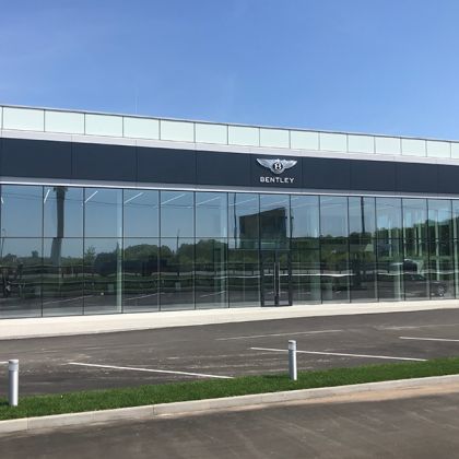 Зустрічайте в Україні:  найбільший дилерський центр Bentley в Європі