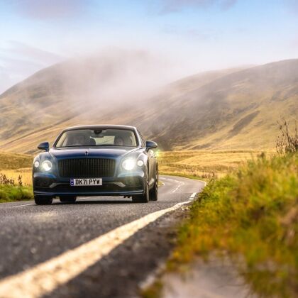 Екстраординарна подорож Bentley і The Macallan