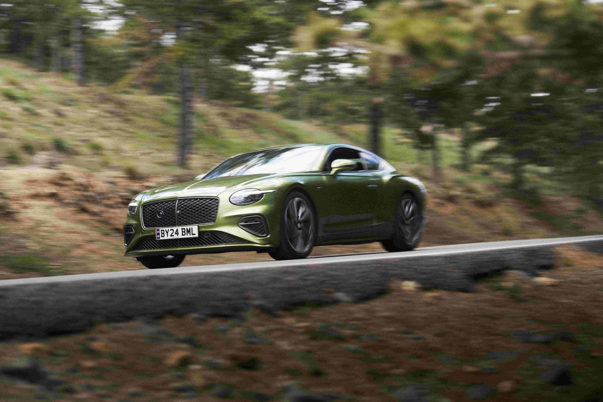 Невимушена динаміка Torcal — втілення продуктивності Bentley