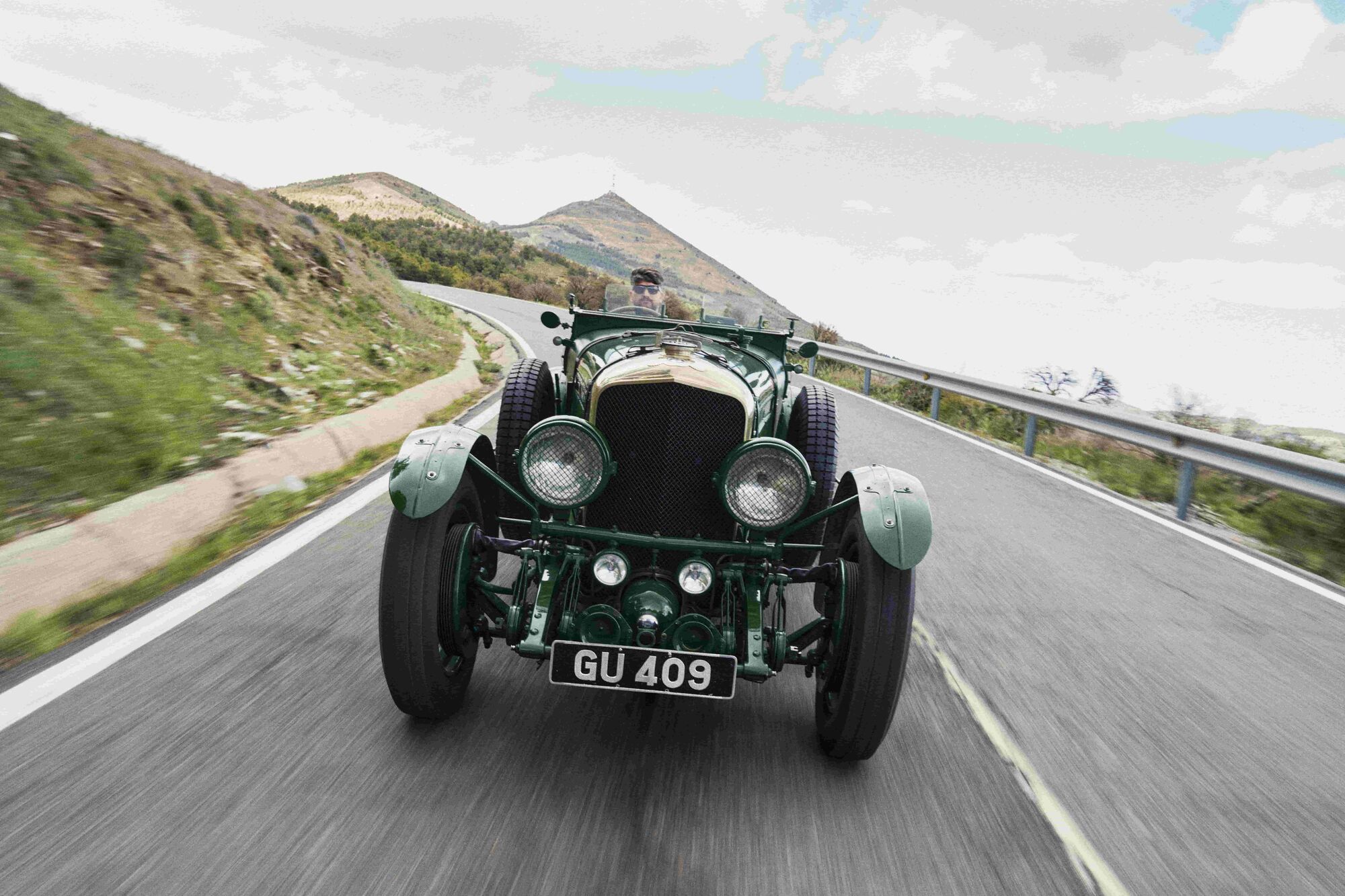 Невимушена динаміка Torcal — втілення продуктивності Bentley - фото 2